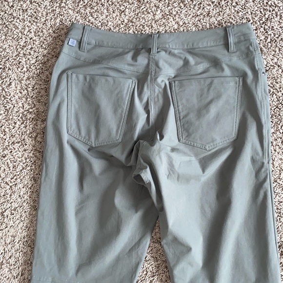 Lululemon ABC Classic Pant - Picture 3 of 4